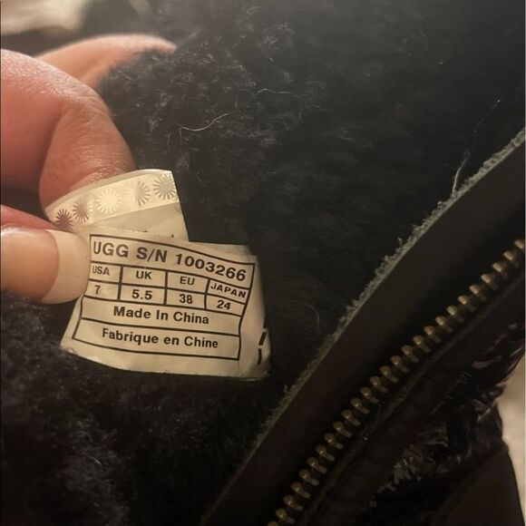 Ugg Australia Blaise short boot/slipper /shoe zip up sherpa sheepskin repaired - Picture 6 of 12